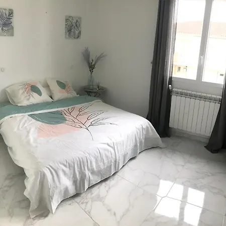 Maison Spacieuse Tres Calme, Centre